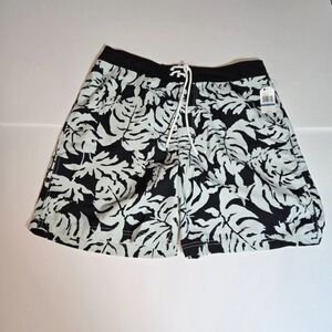 Black and White Leaf Print Shorts
